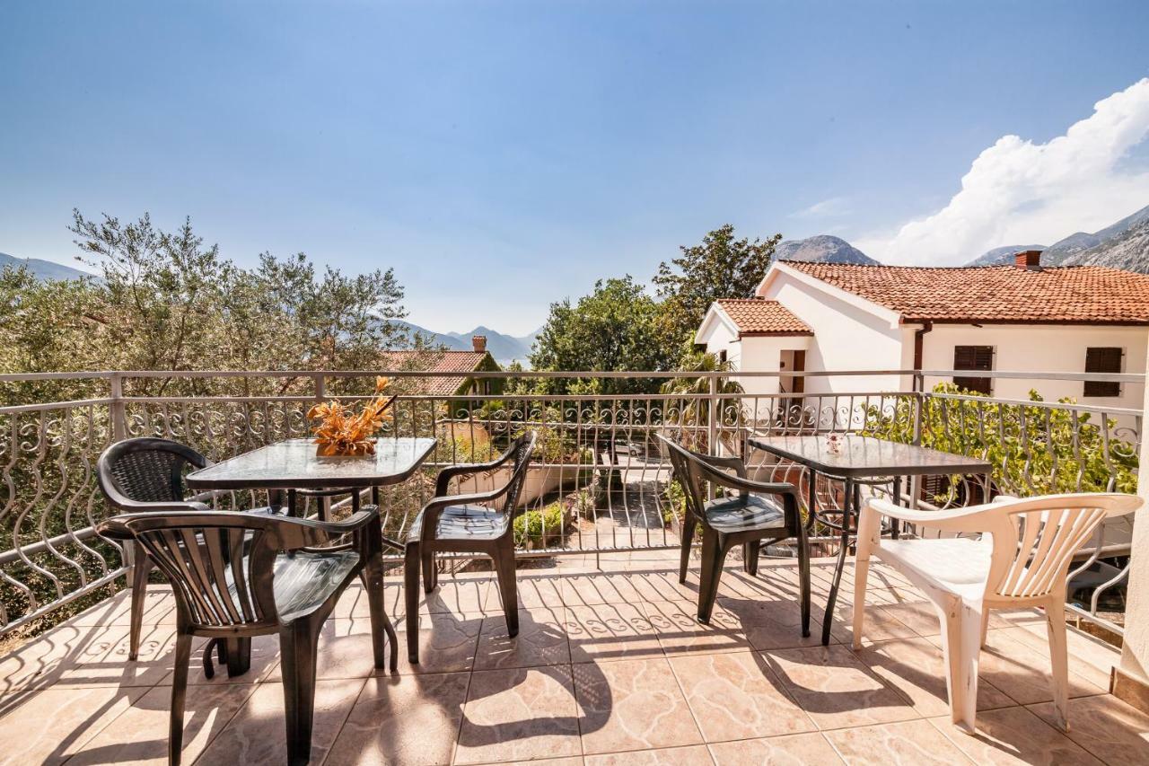 Alex Guesthouse Котор Экстерьер фото